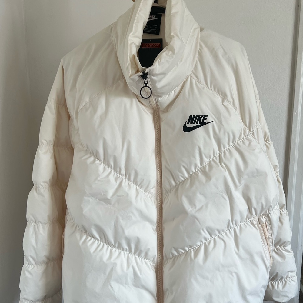Nike Puffer